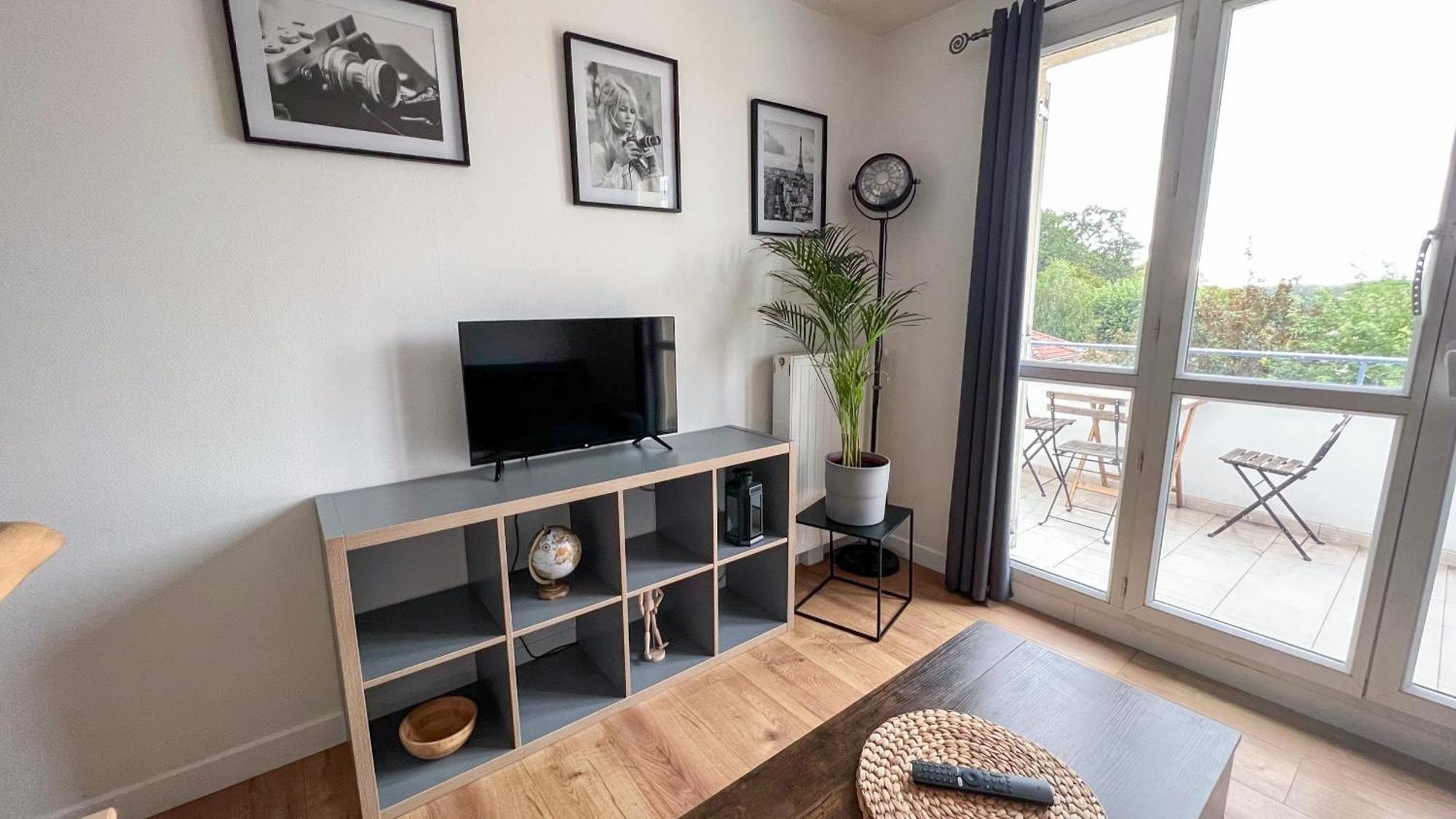 Calme Et Cosy - Paris Disney, Balcon, Parking Apartment Emerainville