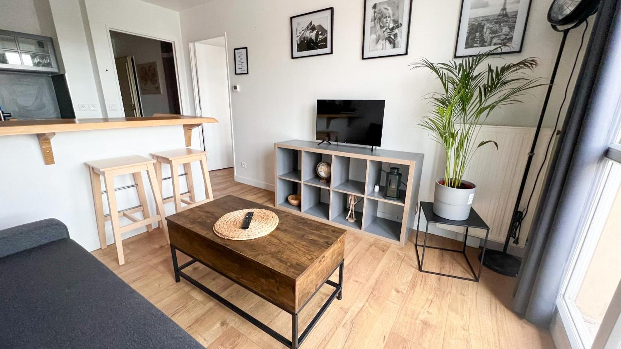 Calme Et Cosy - Paris Disney, Balcon, Parking Apartment Emerainville